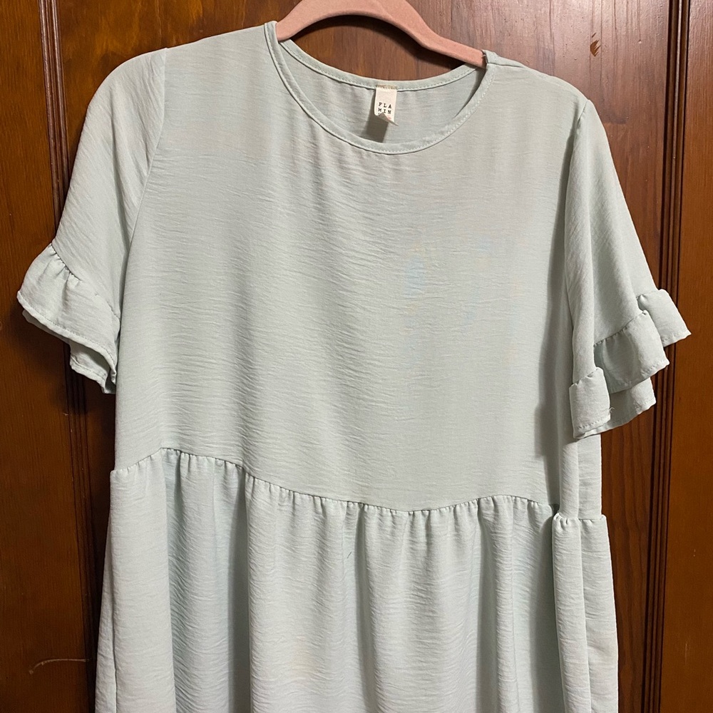 Elegant Light Green Ruffle Sleeve Top